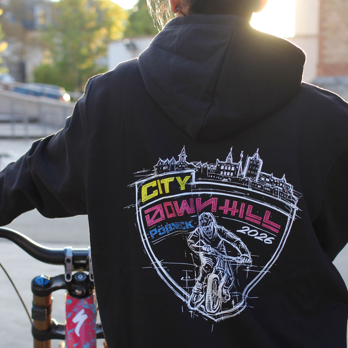 City Downhill Hoodie schwarz – Rückenprint mit Pößneck-Wappen 2026