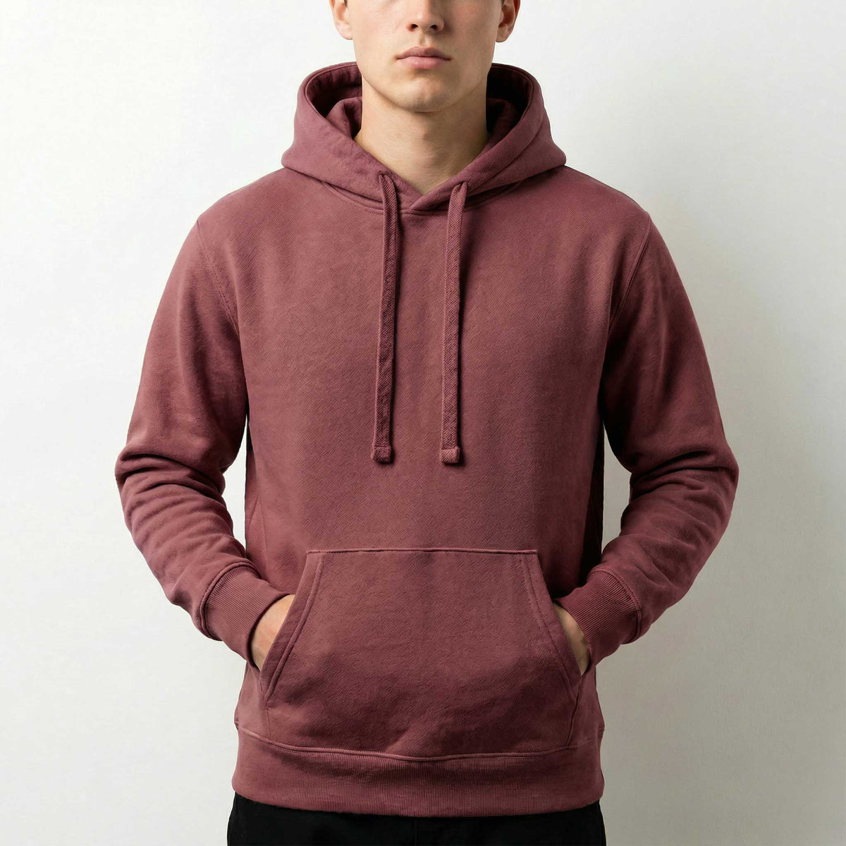 Hoodie BASIC – mit Firmenlogo besticken & bedrucken