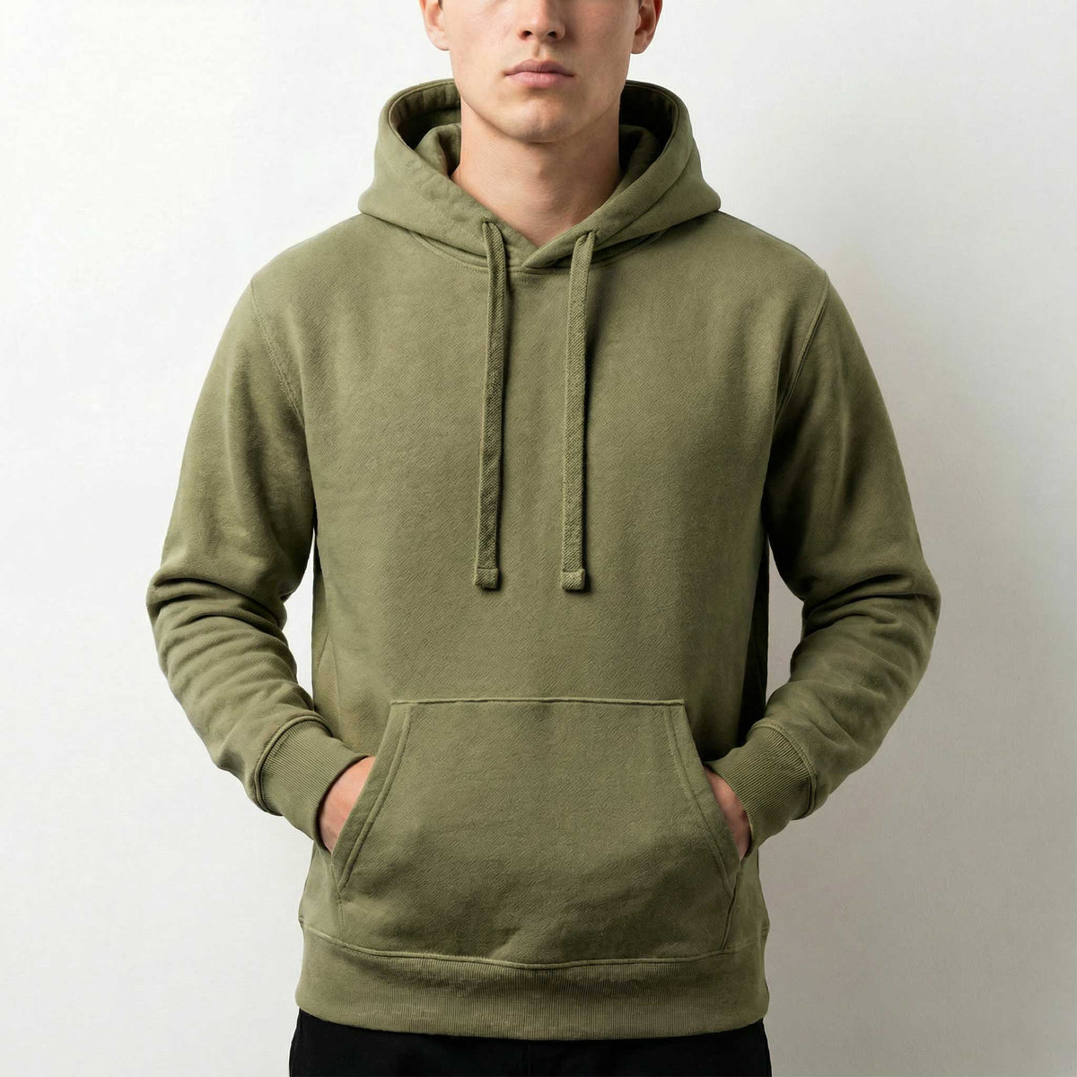 Hoodie BASIC – mit Firmenlogo besticken & bedrucken